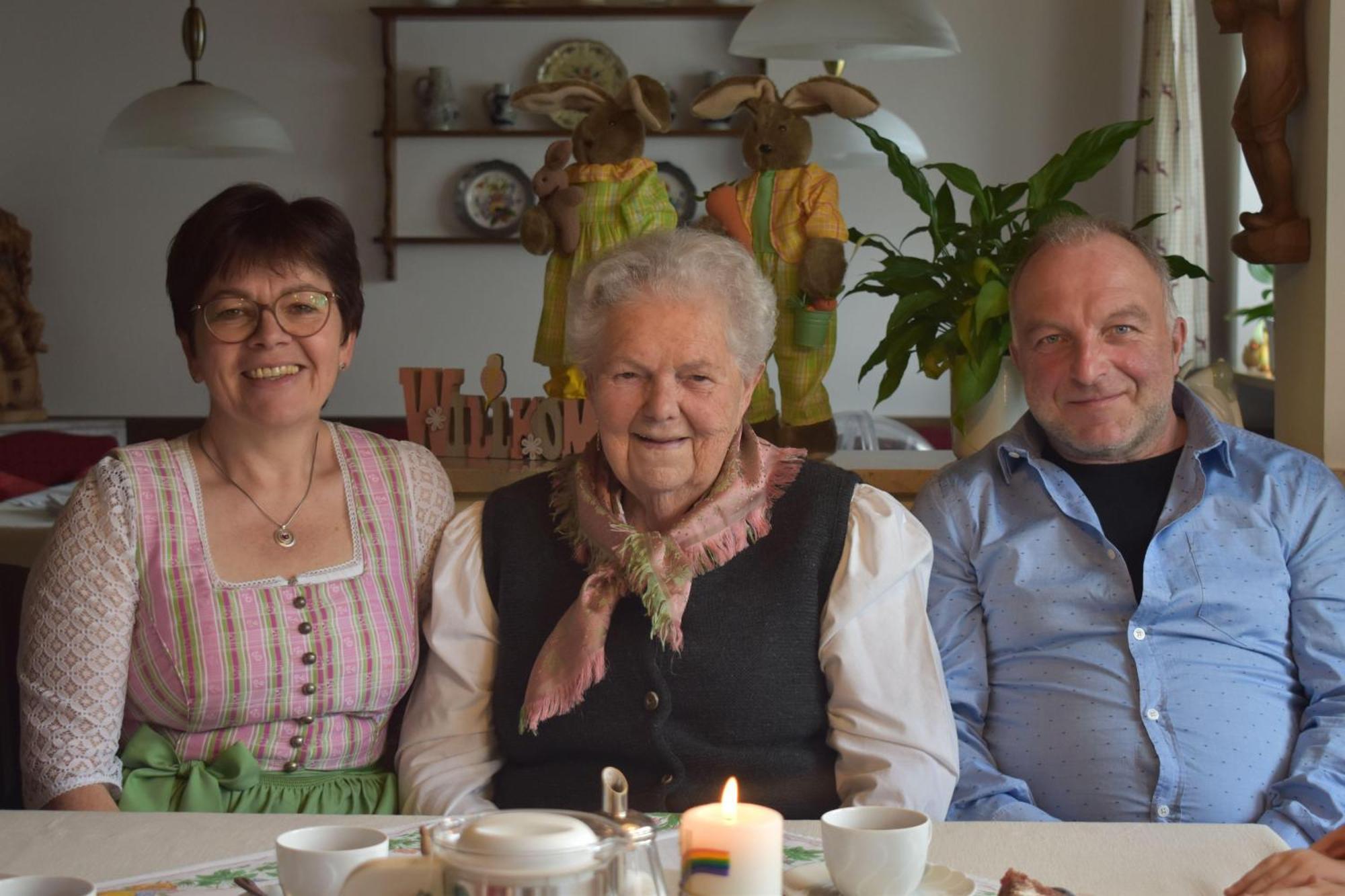Ferienwohnung-Susanne-Im-Gaestehaus-Bergfrieden Bayersoien Eksteriør billede